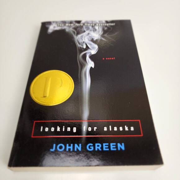 Looking for Alaska by John Green Young Adult Juvenile Fiction Paperback Book - Picture 2 of 6